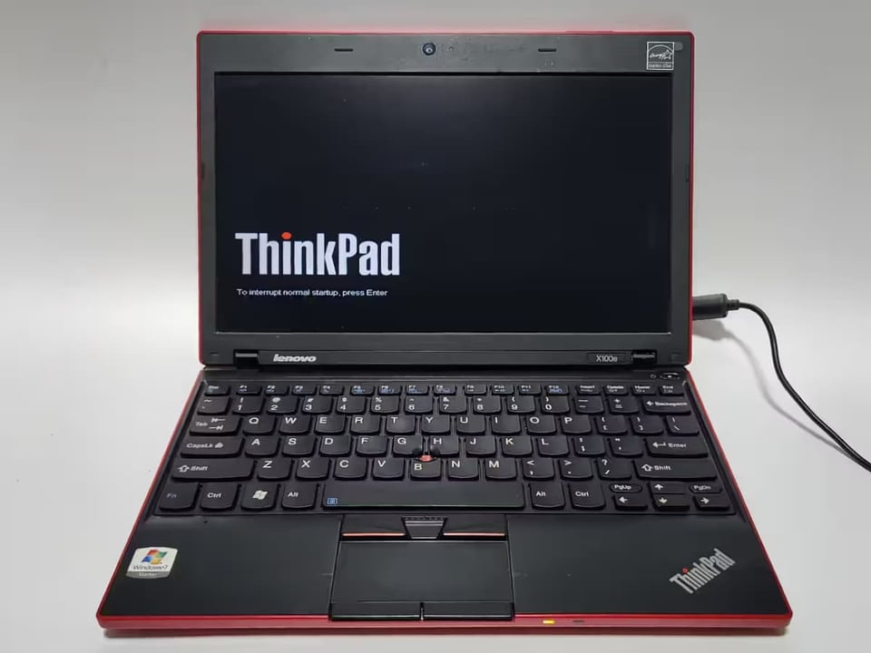 The Lenovo ThinkPad x100e in red (not mine).
